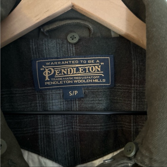 Pendleton Olive Jacket - Picture 3 of 4